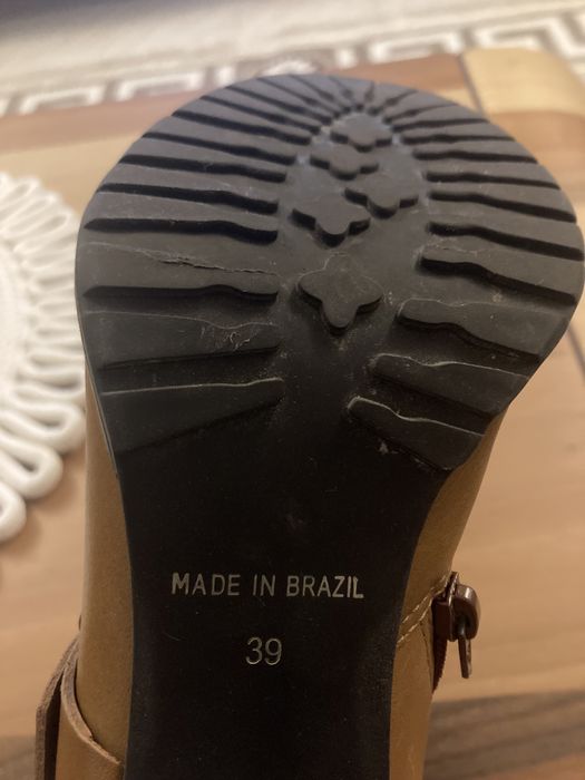 Дамски боти от естествена кожа номер 39