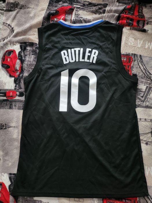 Maieu baschet The town