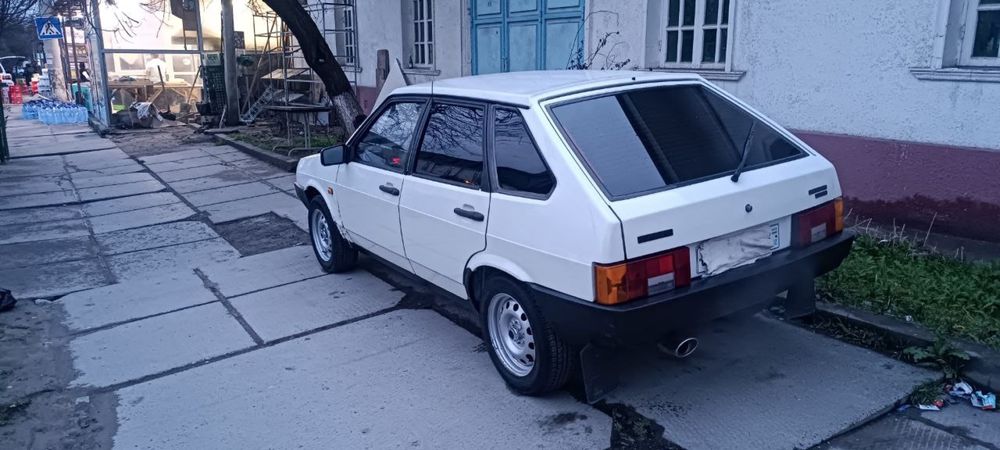 Vaz 21093 srochna