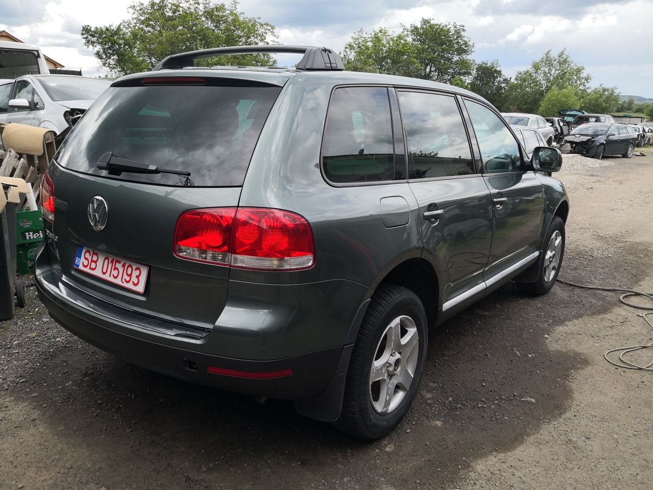 Dezmembrari ușa aripa capota caseta stop  motoraș vw touareg 7L 2.5tdi
