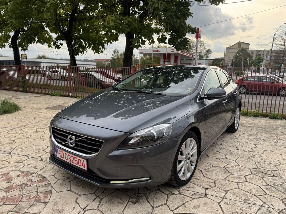 Volvo V40,   1.6 diesel,  Euro5