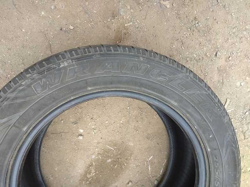 Шины 255/55 R18 - "GoodYear Wrangler F1" (Германия), летние.