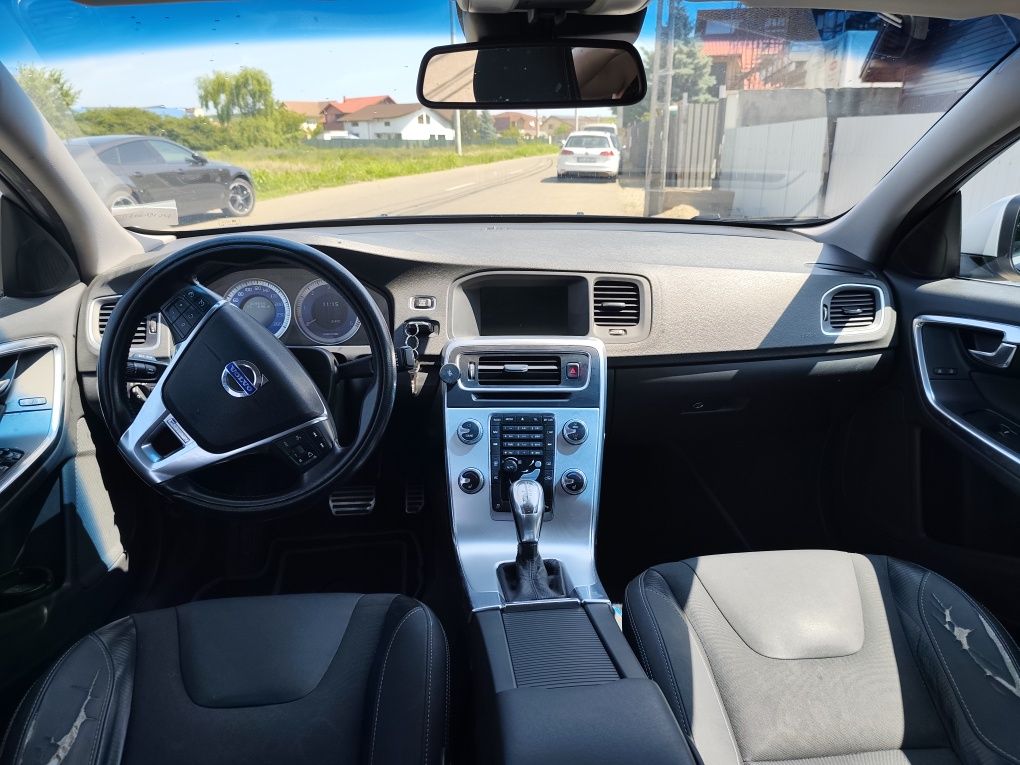 Volvo s60 D5 2012