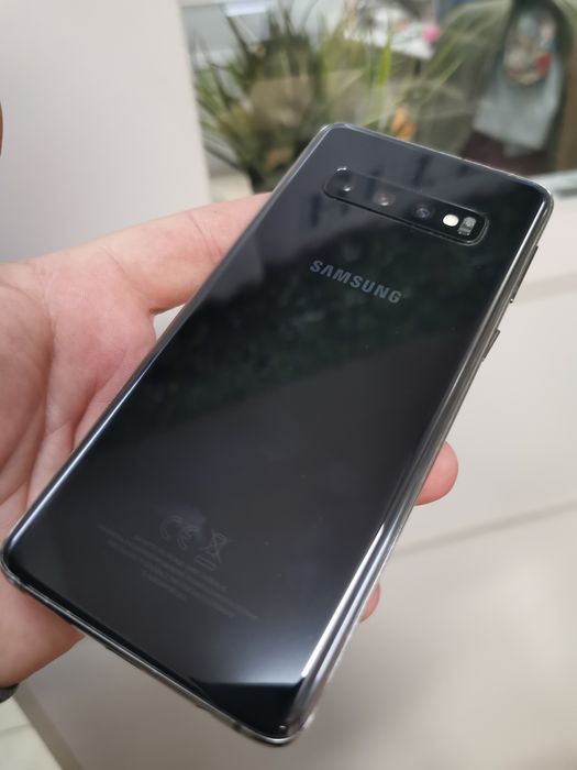 Samsung Galaxy S10 128GB за части
