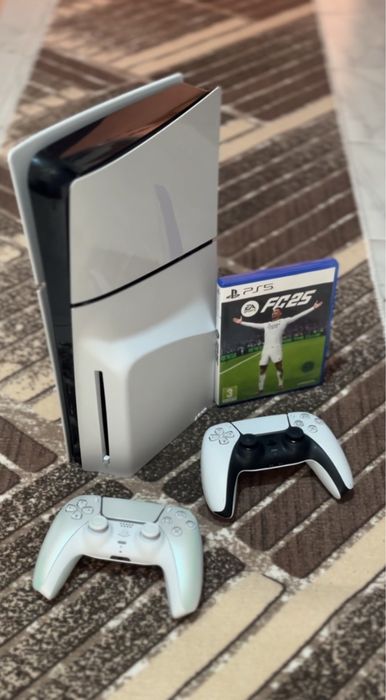 PS5 Slim 1TB. 2 джойстика FC25
