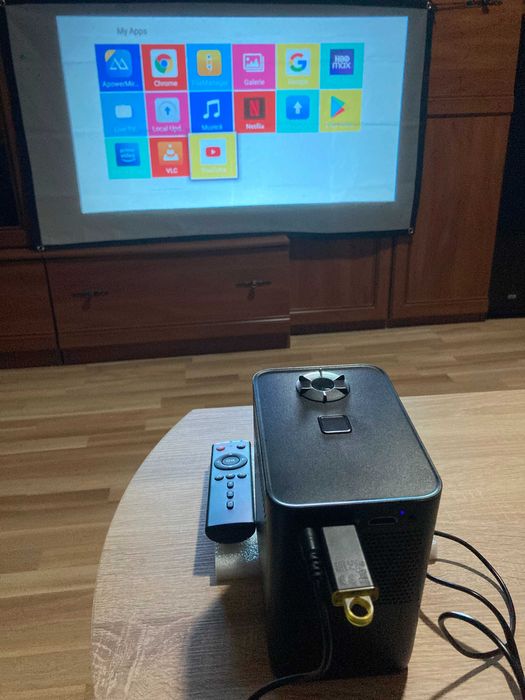 Videoproiector portabil 1080P