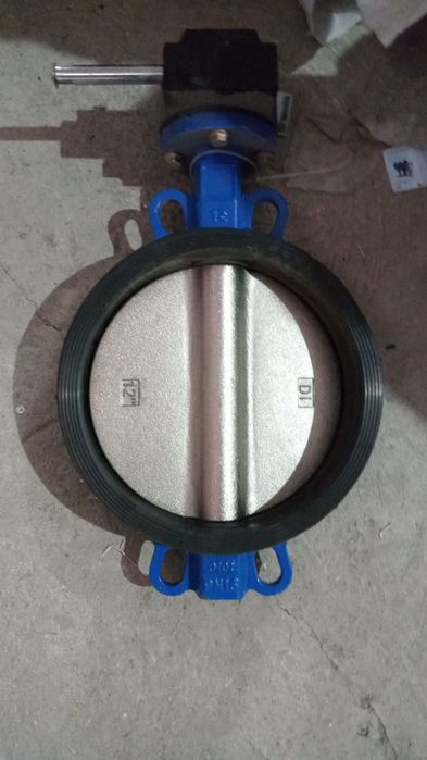 Затвор дисковый  диаметром Ду-300мм Ру-16,Диаметром Ду-200мм Ру-16