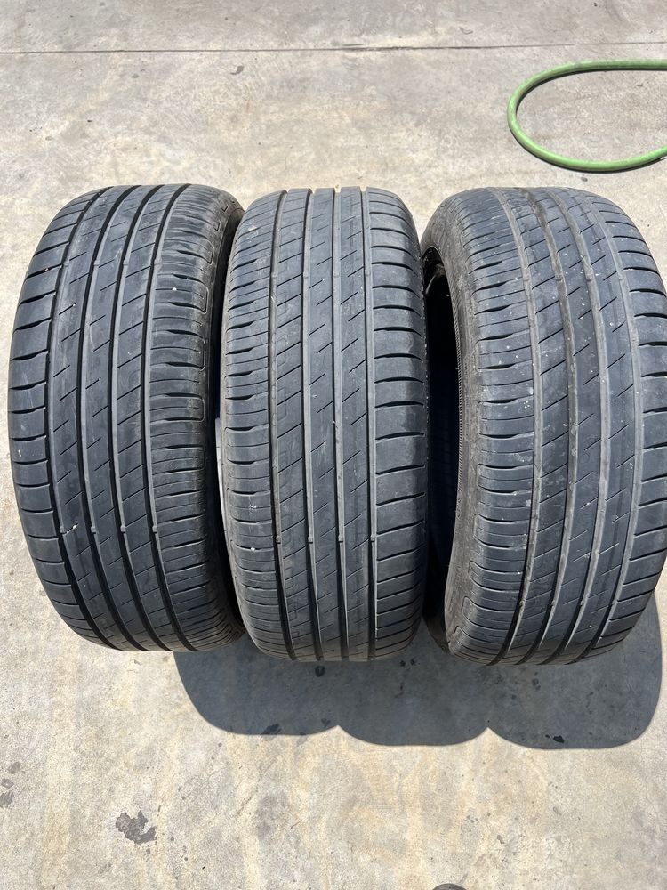 goodyear efficientgrip 215/55/17