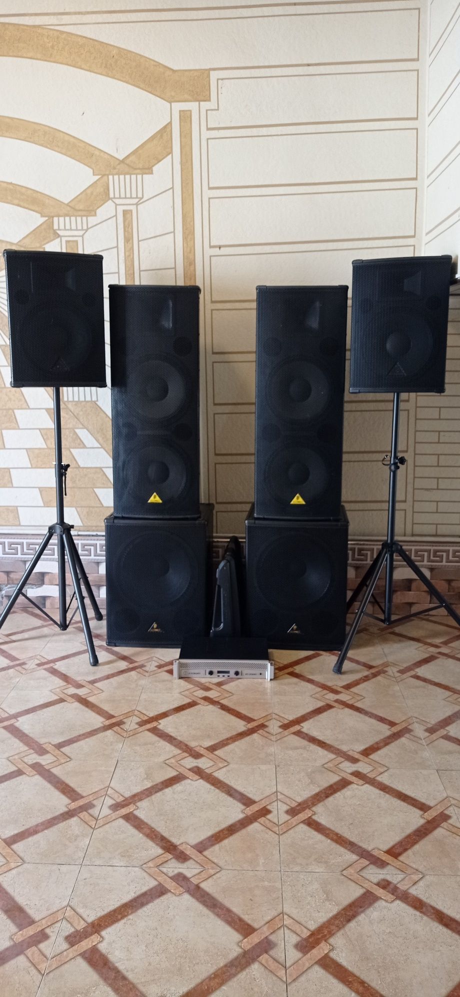 Behringer firma aparat sotiladi