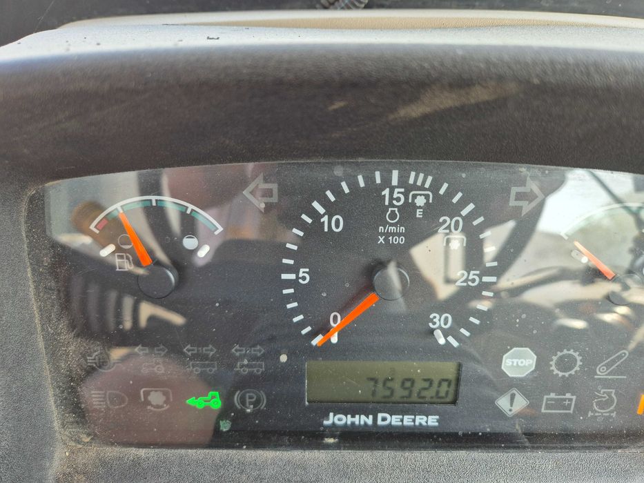John Deere 5100 M