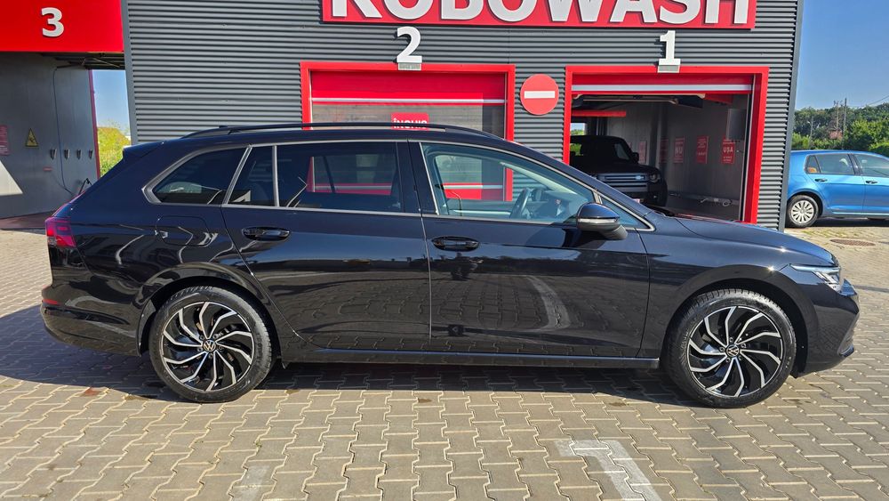 Golf VIII Variant 1.5 Hybrid eTSI 130CP ACT DSG (2022)