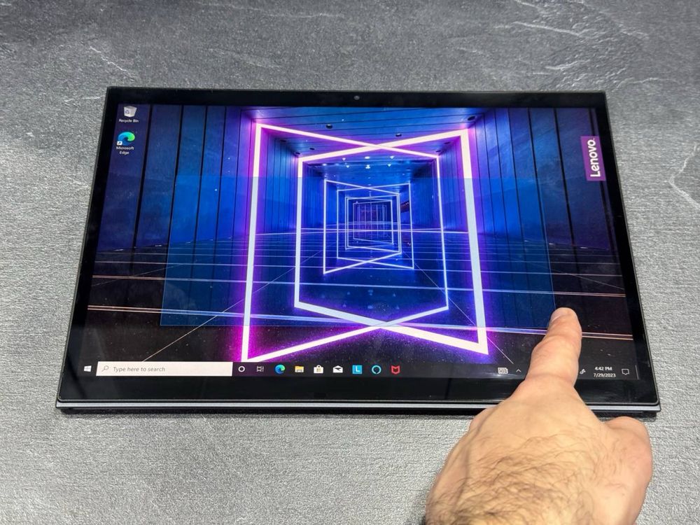 Lenovo Yoga Duet 7 i5-10210U / 8 / 256 SSD M2 / Планшет