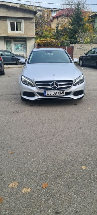 Mercedes Benz  C220 D
