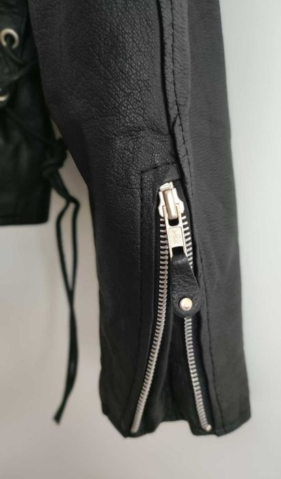 Кожено яке на марката Hot Leathers