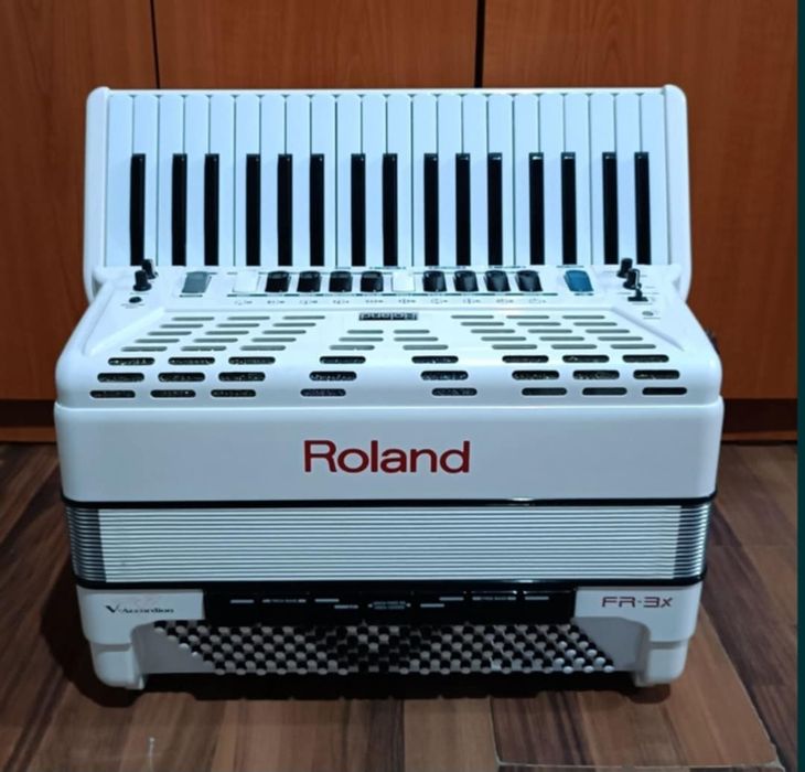 Acordeon Roland Fr3X