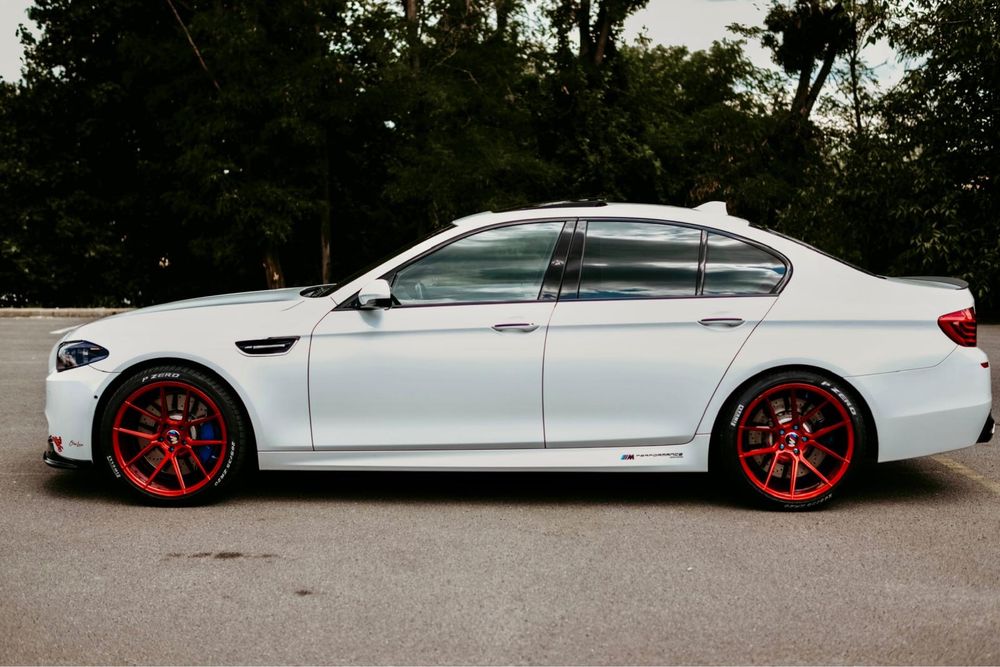 Bmw M5 individual 560cp