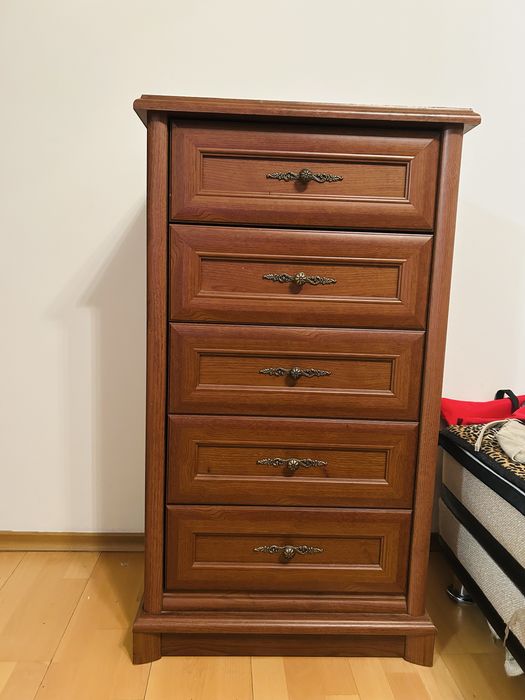 Комод -производство Беларусия. 5 ящиков.