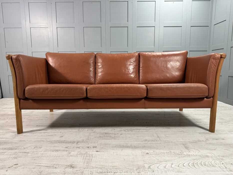 Датски диван 3-ка естествена кожа Д1089-Д