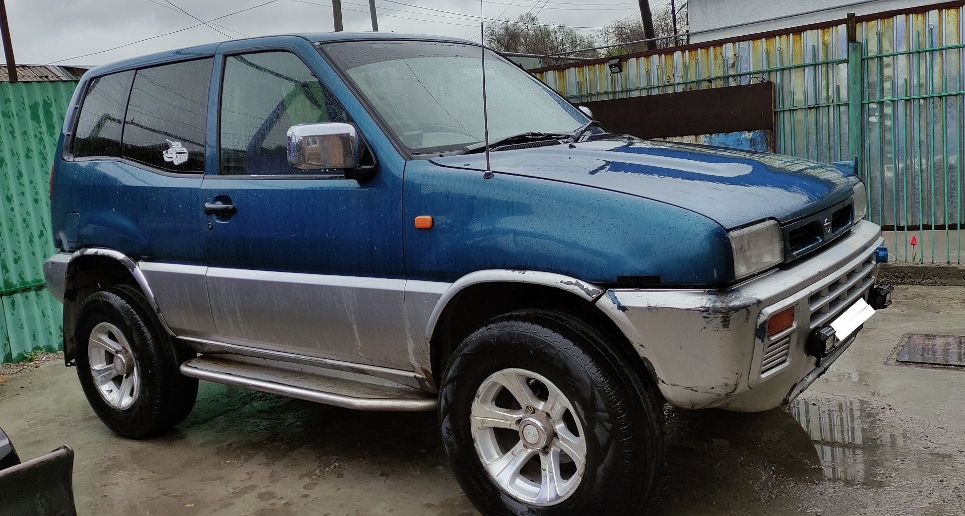 Продам Nissan mistral 1997г.в., 2.7 дизель.