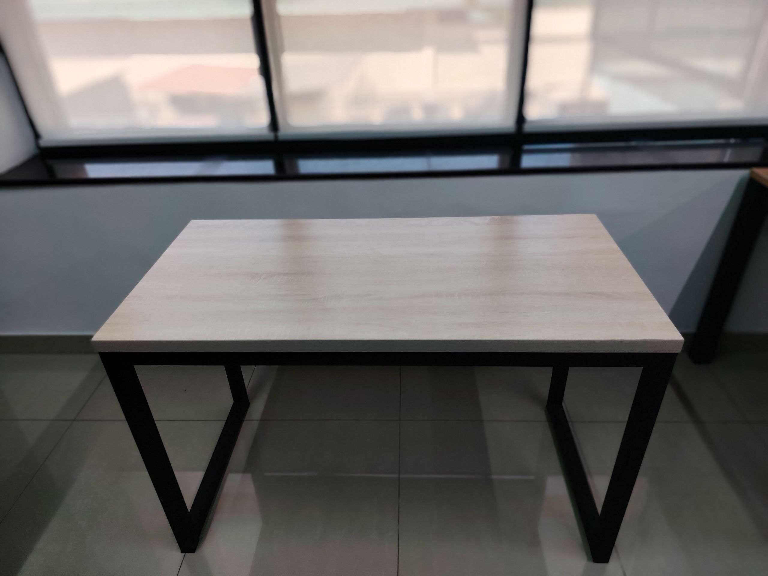 Ideal holatdagi ofis stollari sotiladi