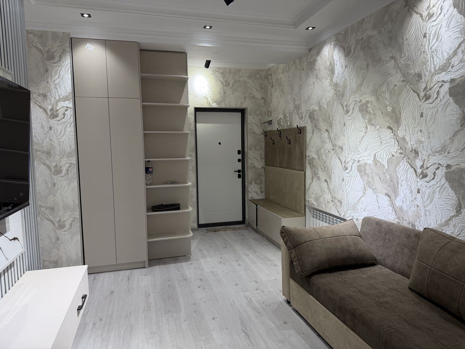 Kvartira 2 xonali 42kv.m Yakkasaroy