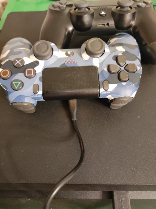 Sony Play Station 4 Slim