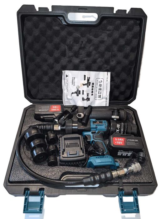 Masina hidraulica decupat / perforat tabla / panouri electrice