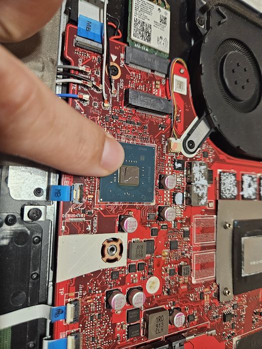 Display ASUS ROG Strix Scar III G531GV-ES045T FHD 144HZ