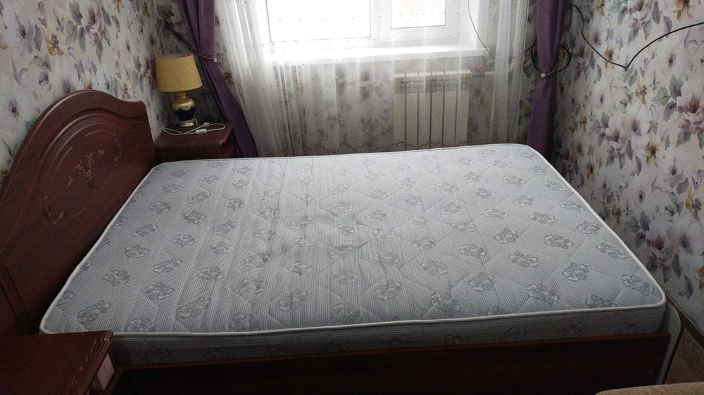 Кровать двуспальная