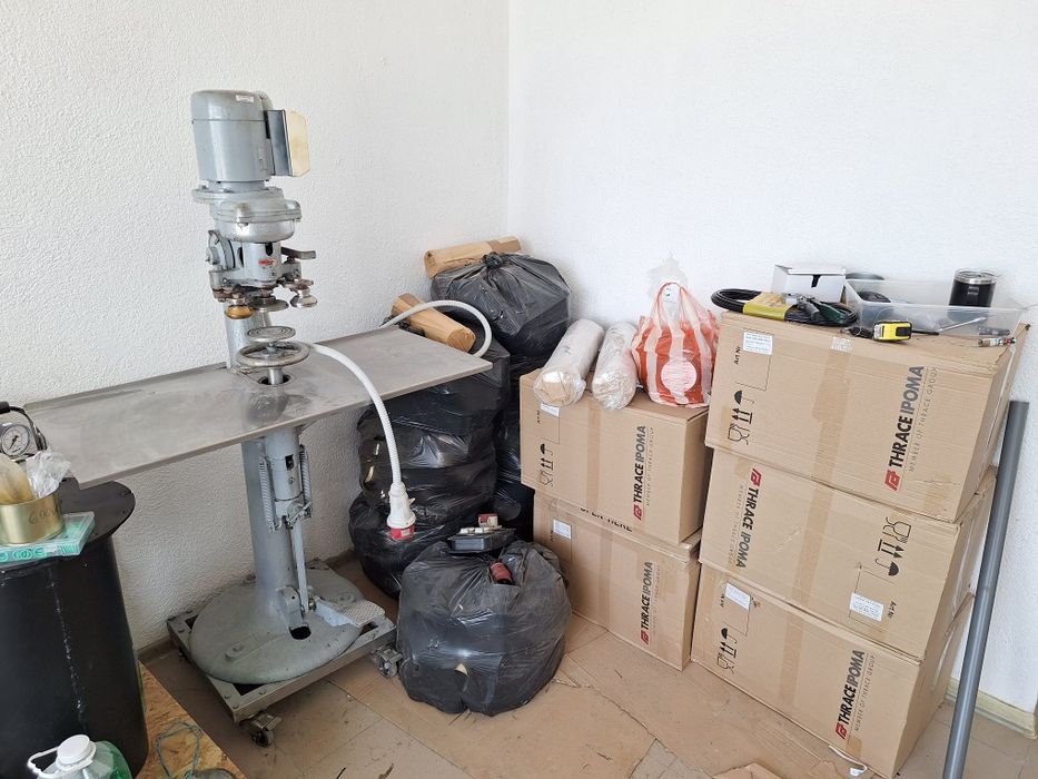 Затварачна машина  за консерви