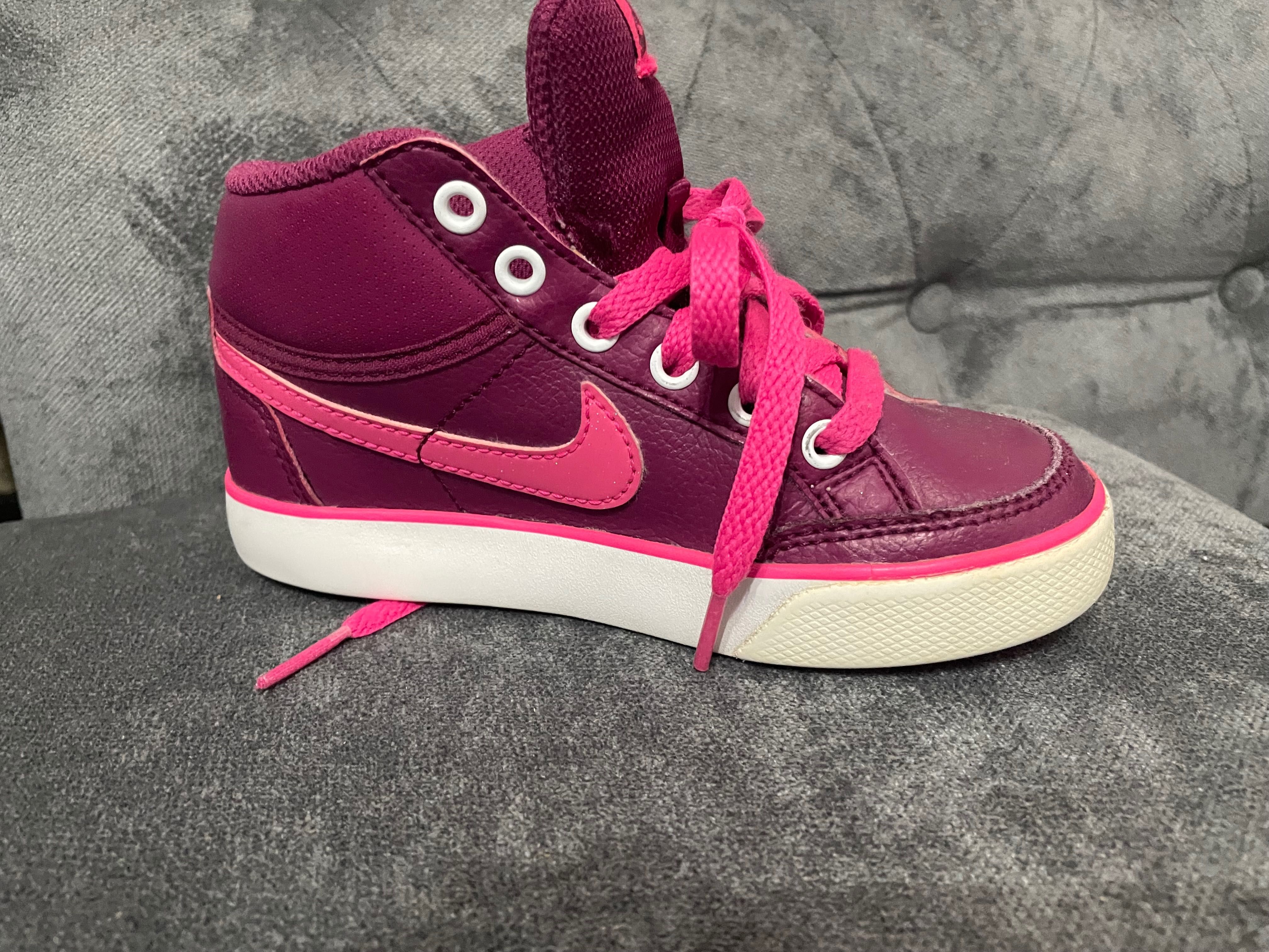 Ghete Nike, fucsia, mărimea 27,5