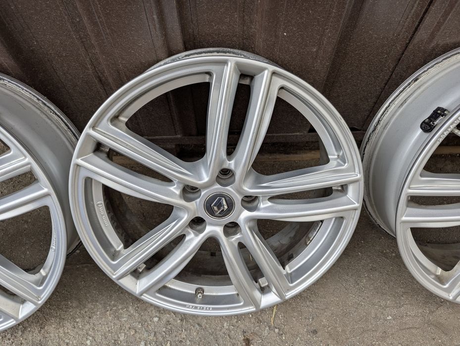 Jante aliaj R19 5x114.3