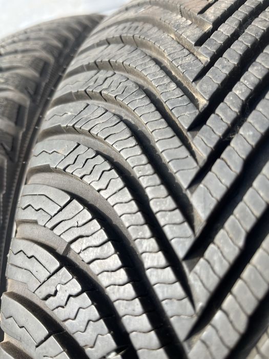 2 бр. зимни гуми 205/60/16 Michelin AO 6/7 mm DOT 0718