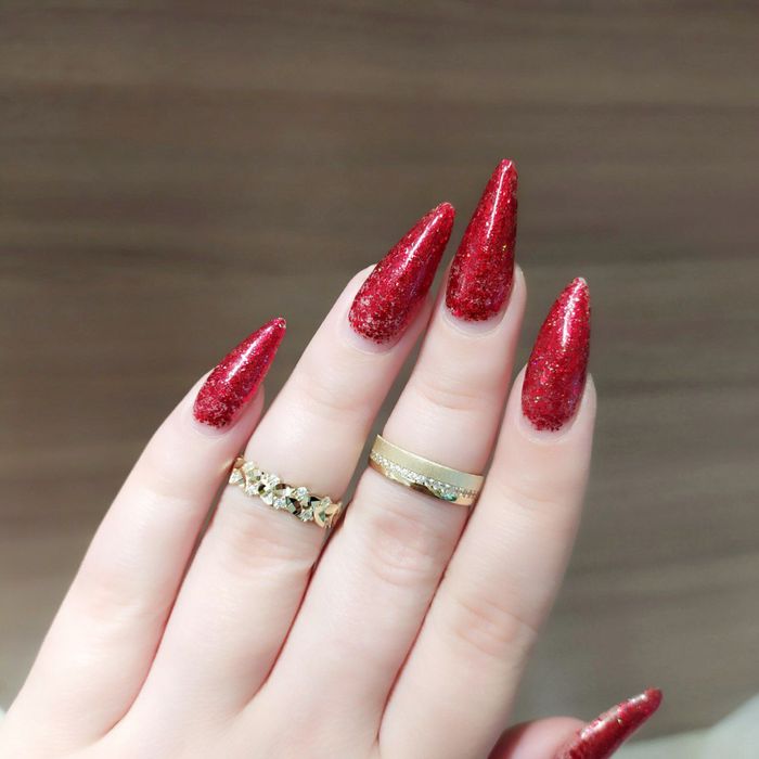 Золотое красивое кольцо Золото 585  Есть доставка.