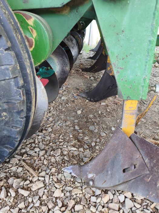 Mașina plantat cartofi