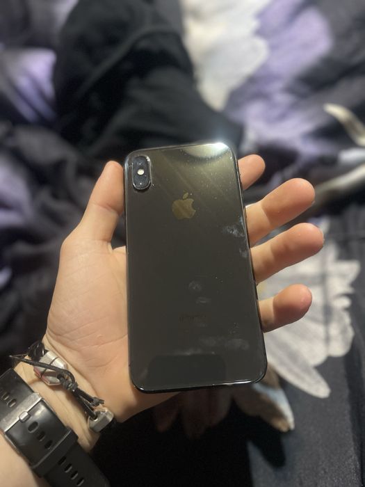 Vand Iphone X , pentru mai multe detalii astept mesaj