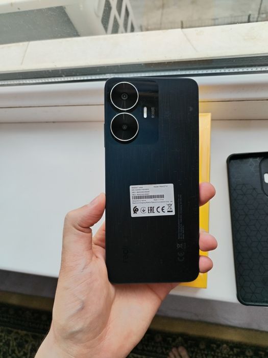 Realme c55 sotiladi  8/256g