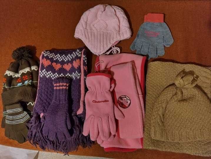 Подарявам детски шапки, шалове лично вземане Кайсиева градина, Варна