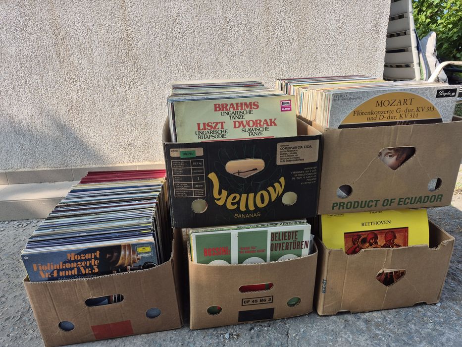 Vând  5000lp Discuri Vinil colectie muzica clasica compozitori celebri