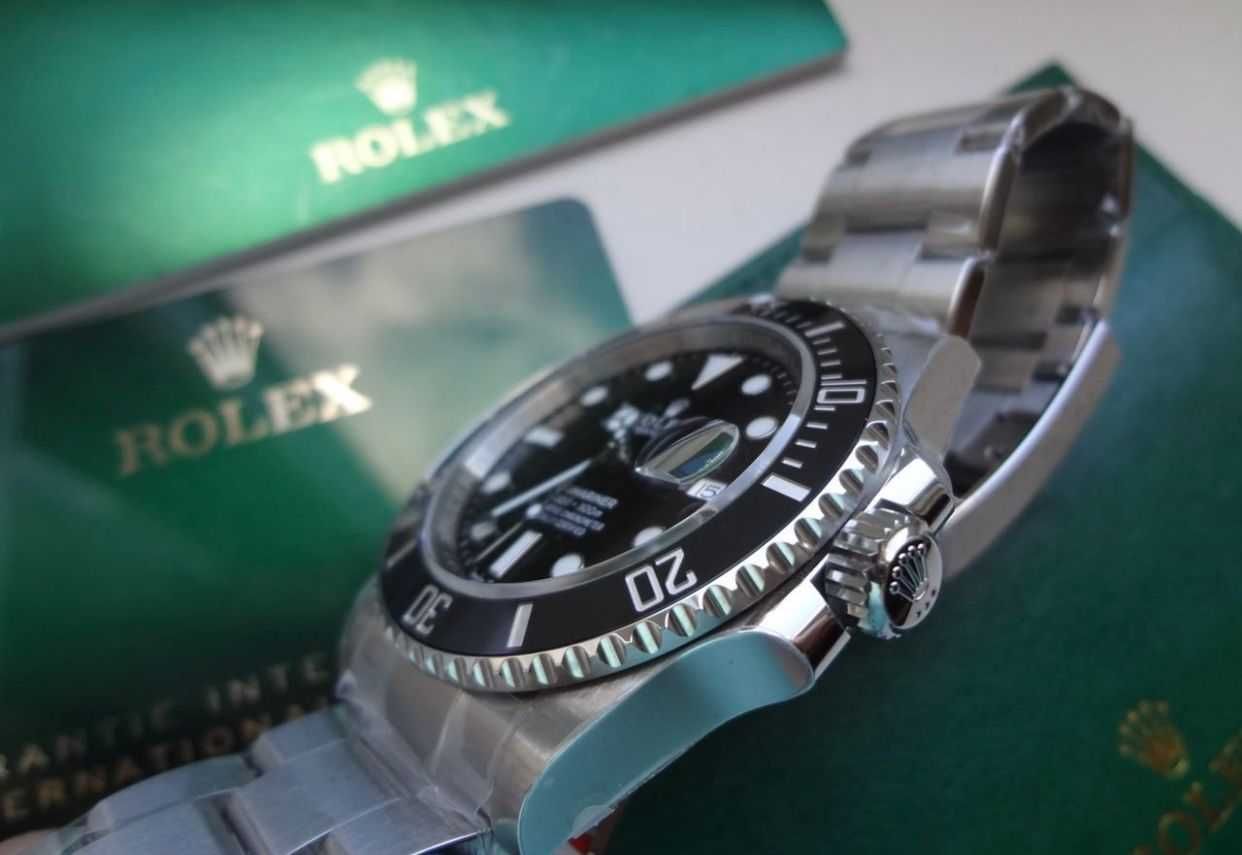 Rolex Submariner Date Black Dial 126610LN 2021 41mm 3235 movement