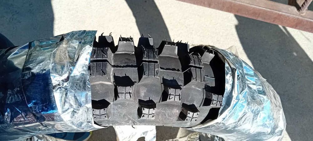 Гуми за Ендуро и крос