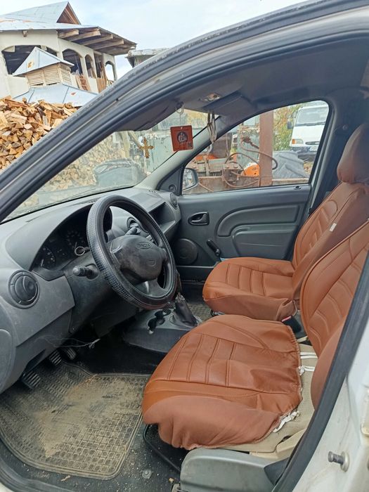 autoutilitara dacia logan