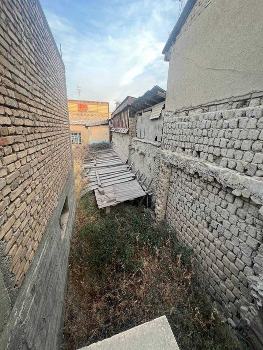 йер Регистондан 300метр