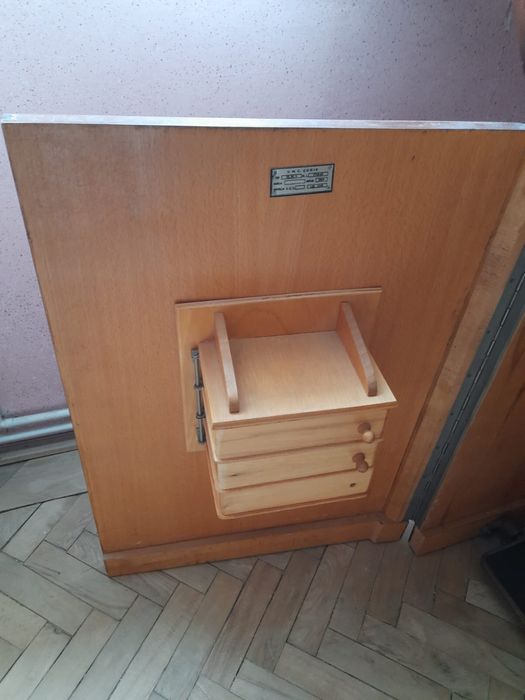 Masina cusut clasica, de colectie