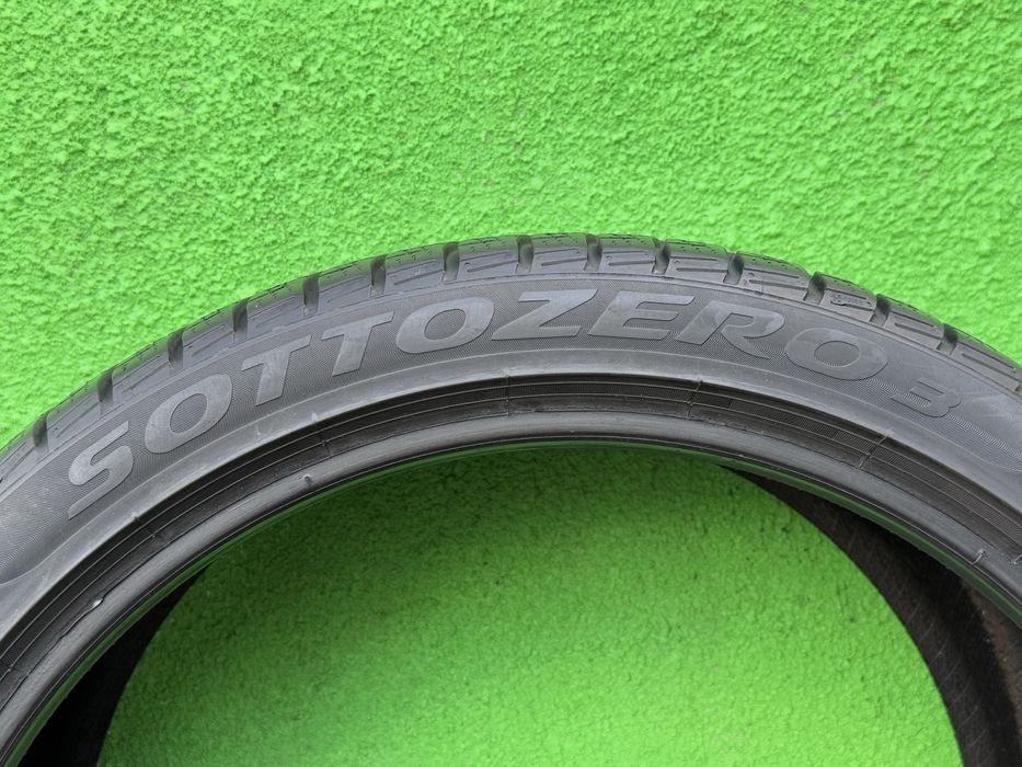 305/30/20 M+S PIRELLI SOTTOZERO3 Profil 7mm Profil 90%
