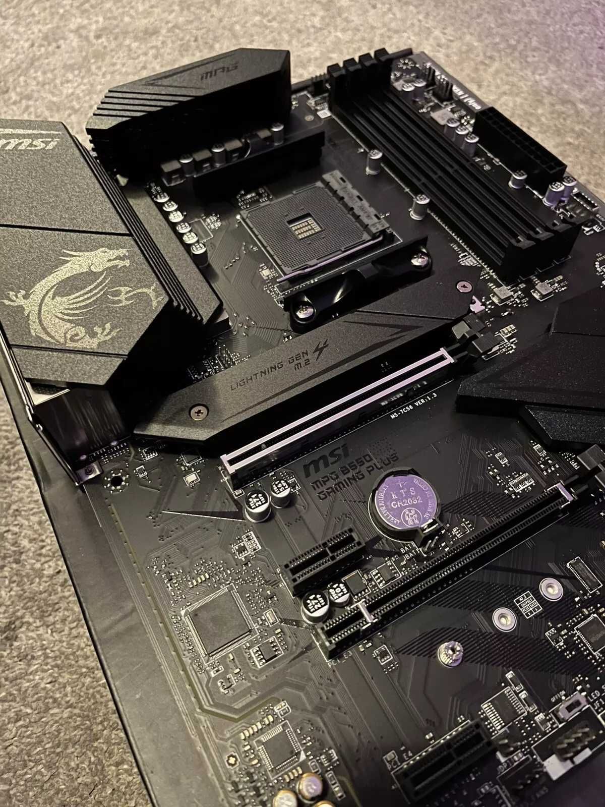 MSI MPG B550 GAMING PLUS + AMD Ryzen 5 5500, AM4 6 Core 4.2GHz)