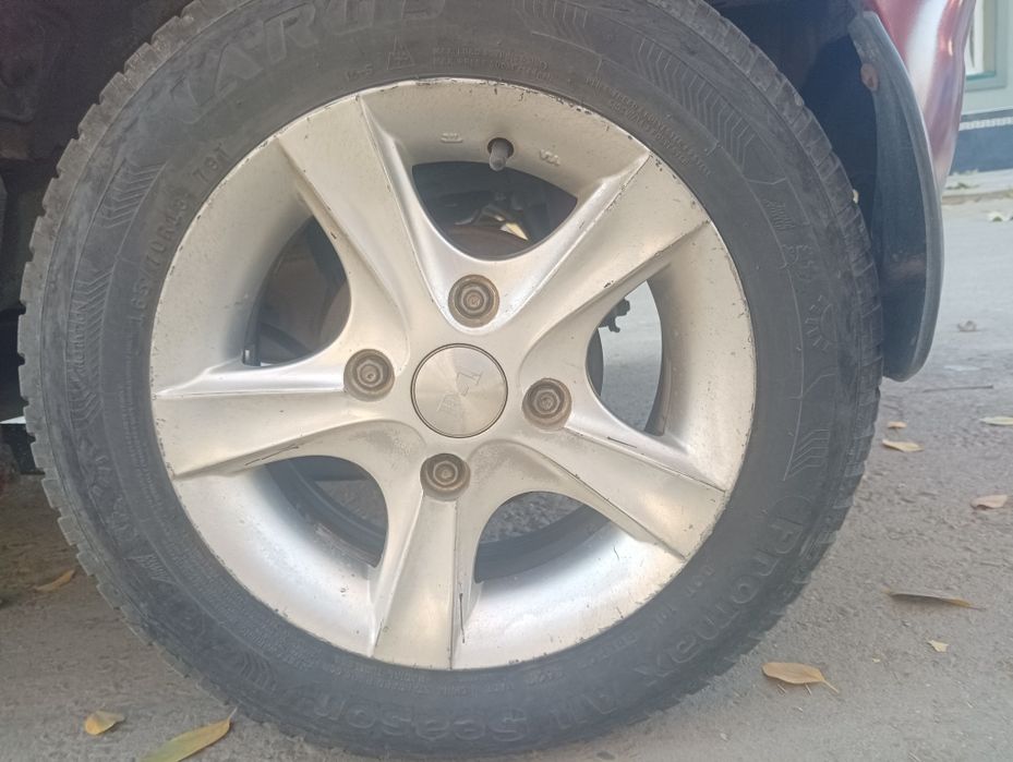 Diska shapaloq r13 balonlari bilan