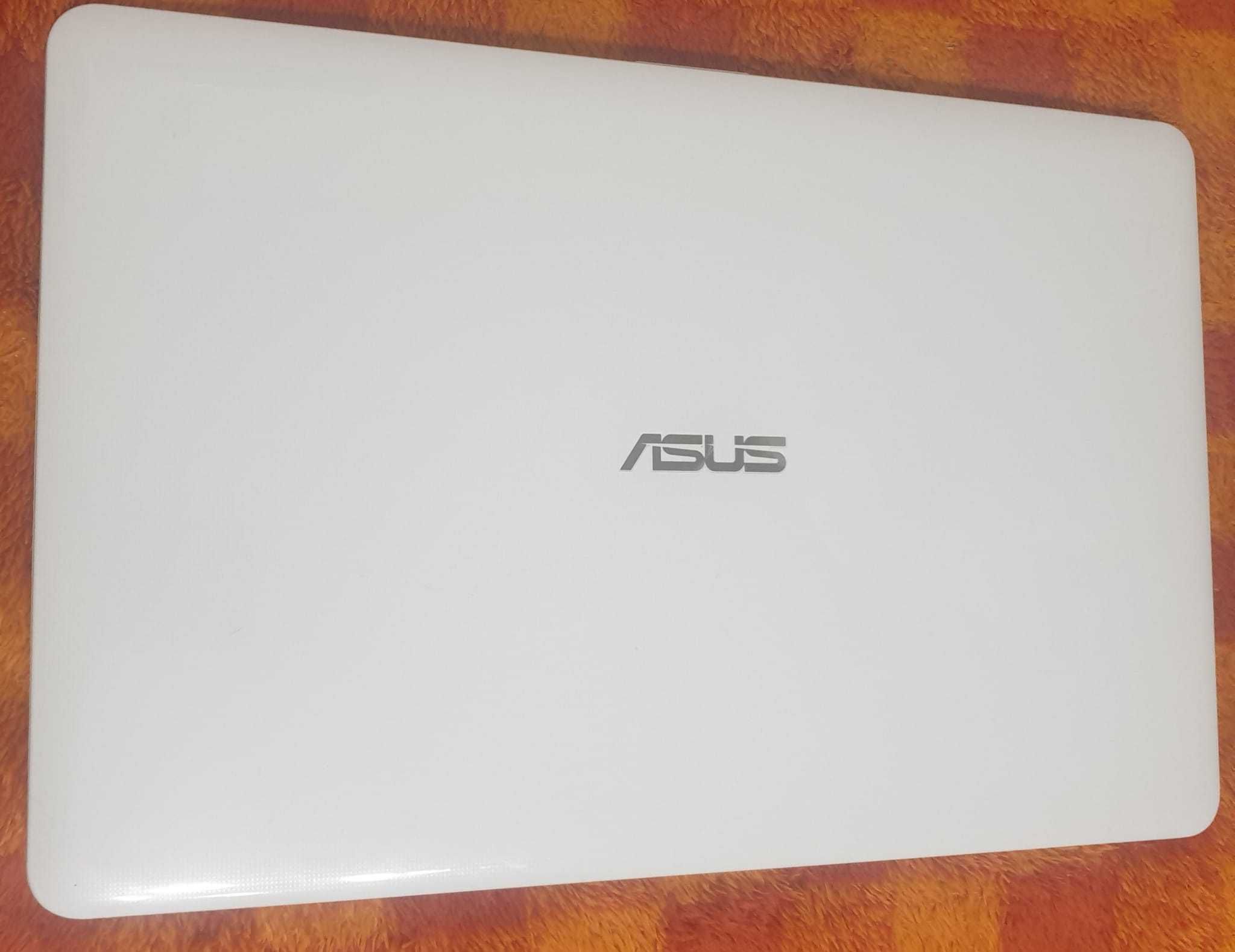 Vând laptop Asus X541U I3 gen 6