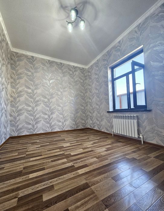 Қибрай тумани Тинчлик маҳ. 3 сотихли 4 хонали янги уй сотилади..