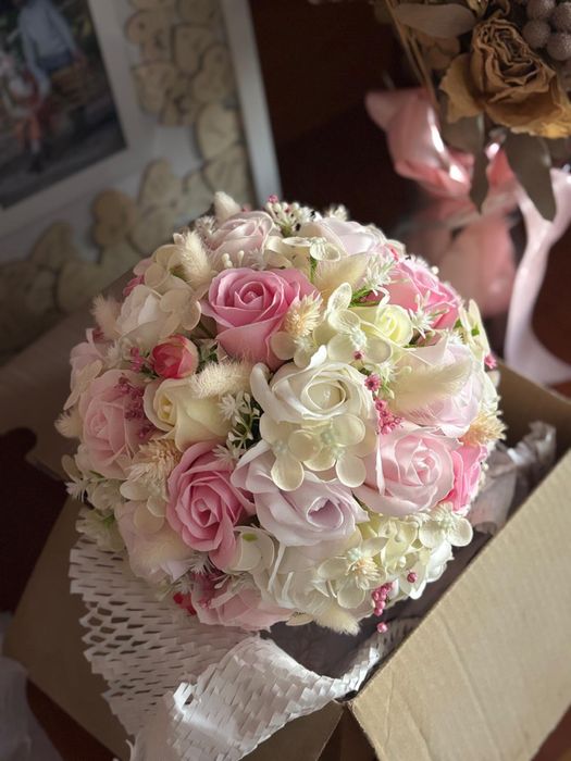 Buchet mireasa din flori de sapun